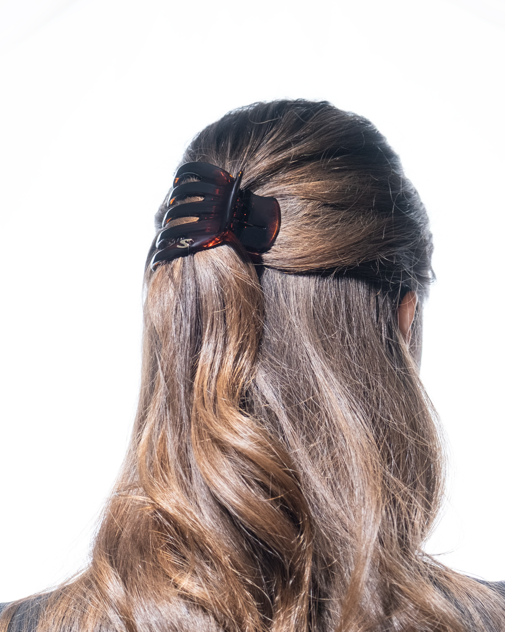 Marina Medium Claw Clip – Tortoise