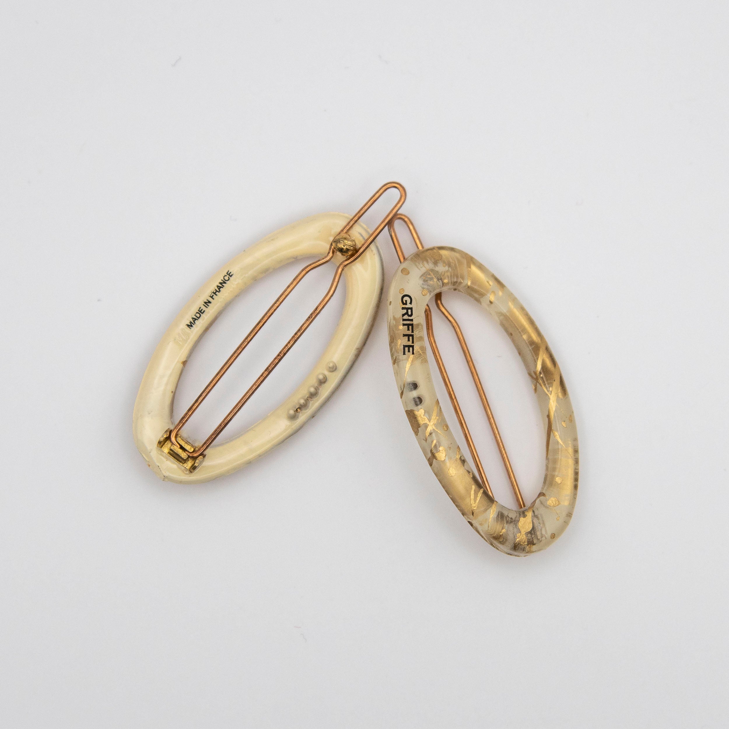 Sacrae Ovale Clip Ajoure Or Intemporel